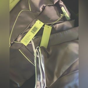 Olivia Von Halle in box